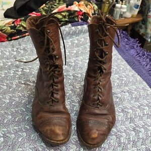 Vintage Brown Leather Lace-Up Boots